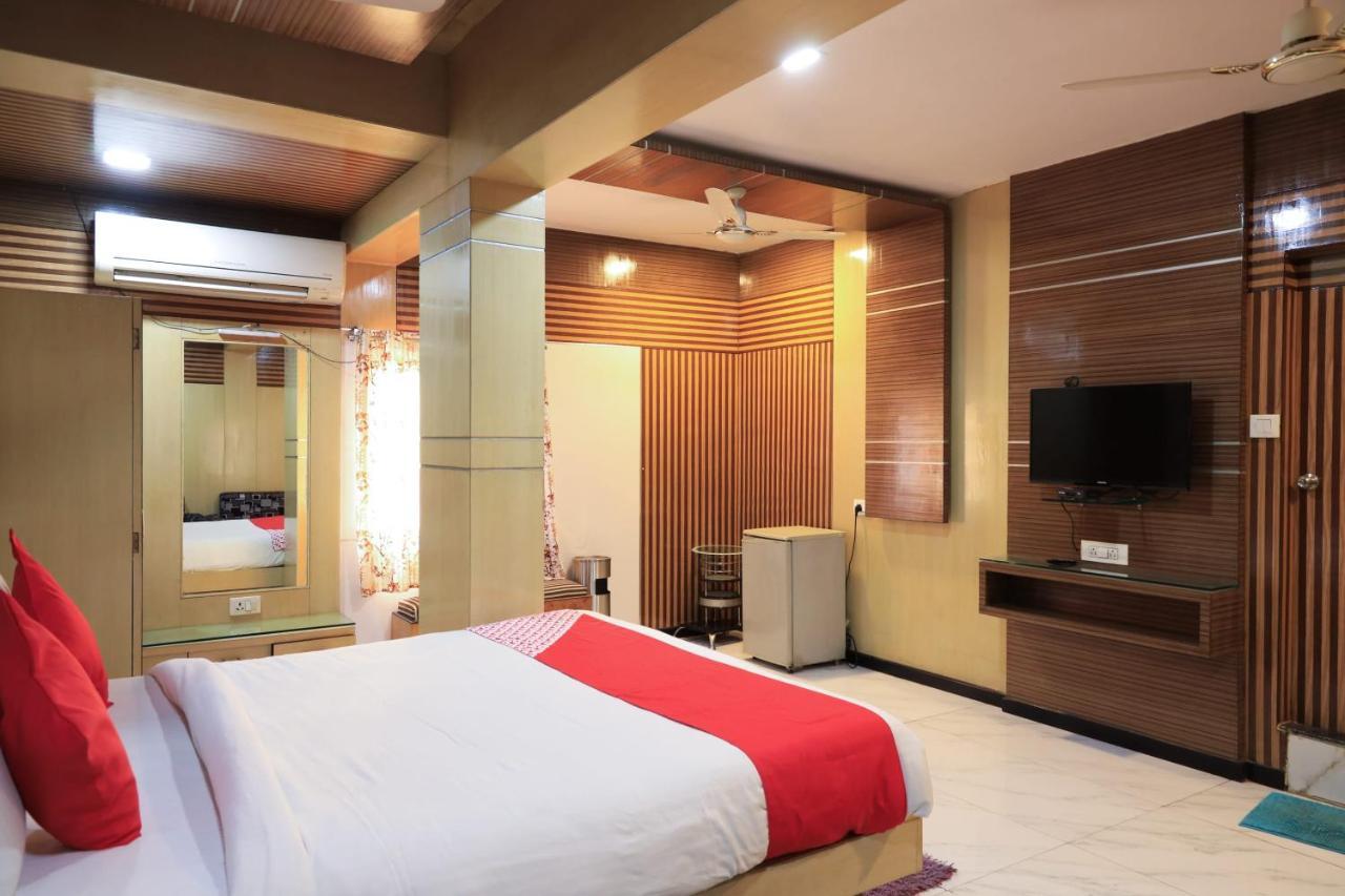 Oyo Flagship 77764 Hotel Rahul Ganeshpeth Colony นาคปุระ ภายนอก รูปภาพ